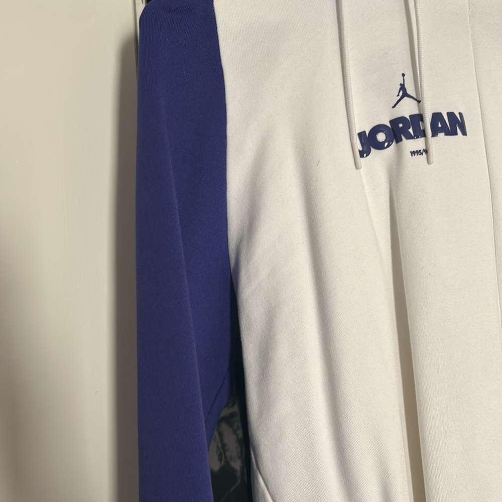 Jordan Pullover - image 2